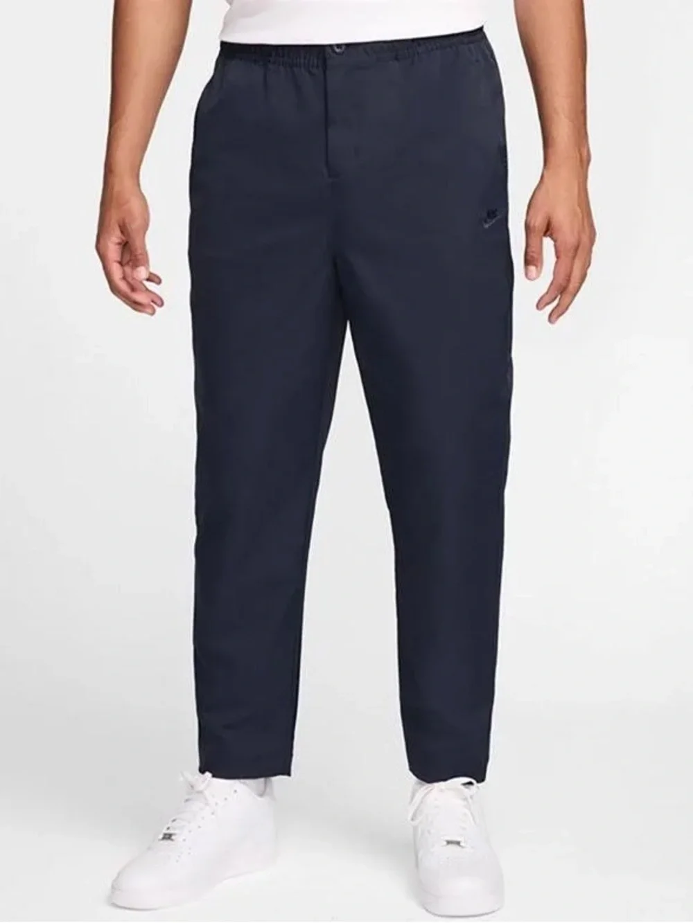 Nike Men's Club Woven Tapered Pants Navy